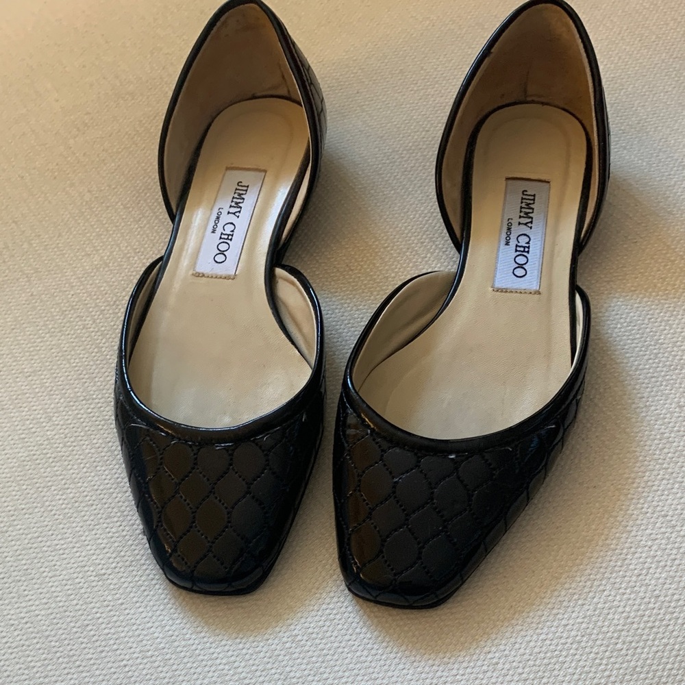 Jimmy Choo Black Quilted Flats
Made in Italy